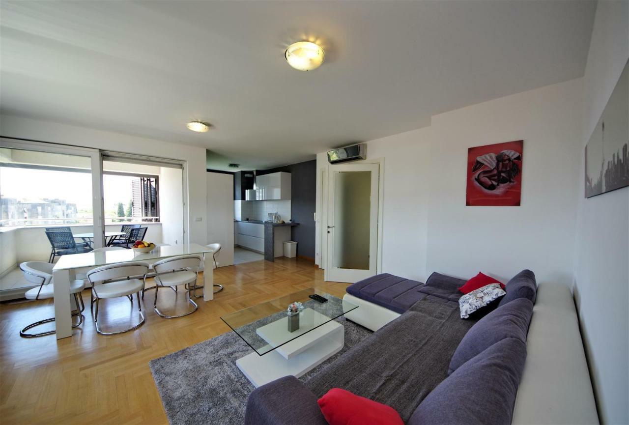 Deluxe 5d Apartma