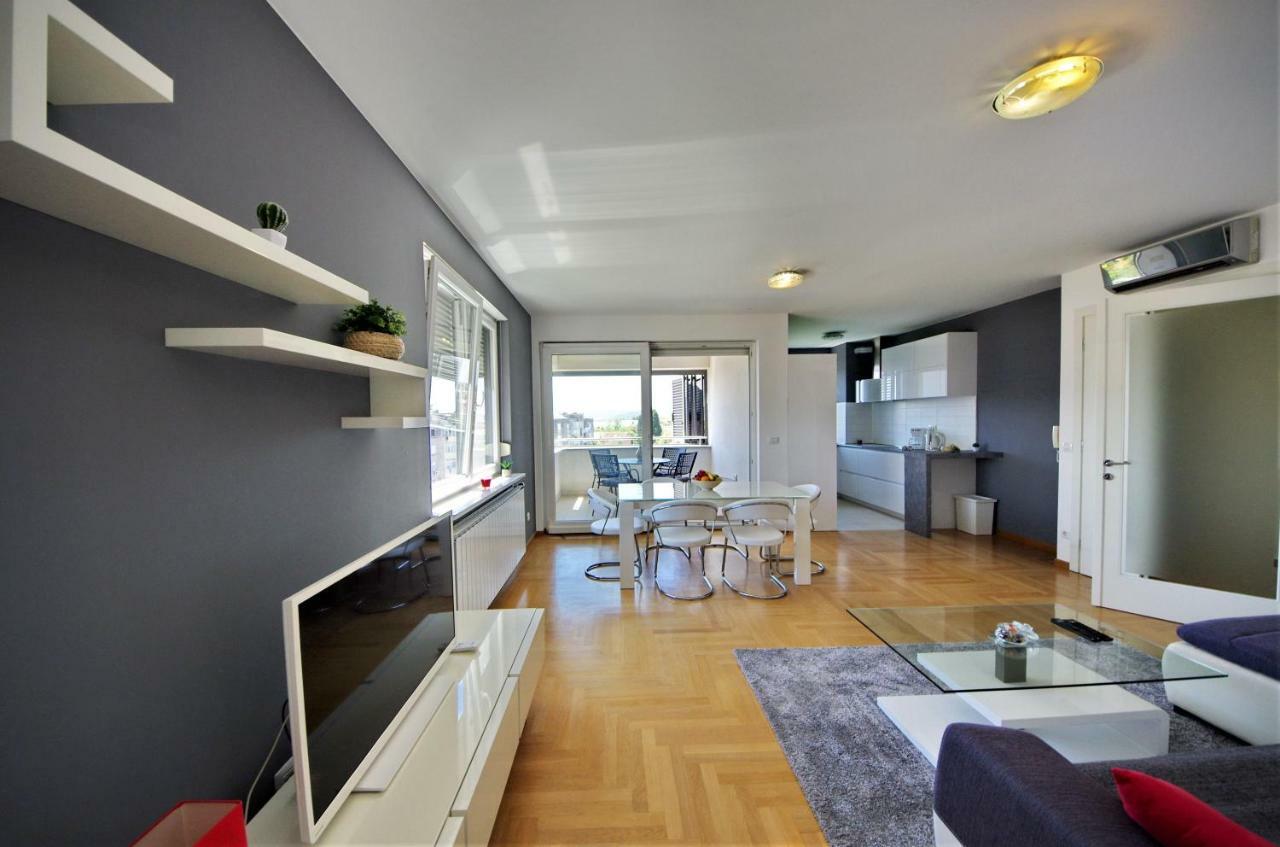 Apartamento Deluxe 5d